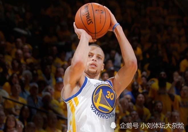  库里单场命中九记三分创赛季新高