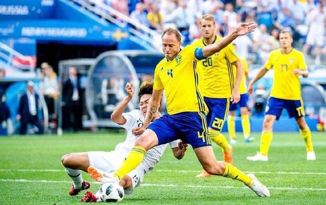  斯图加特定位球战术屡试不爽连克强敌